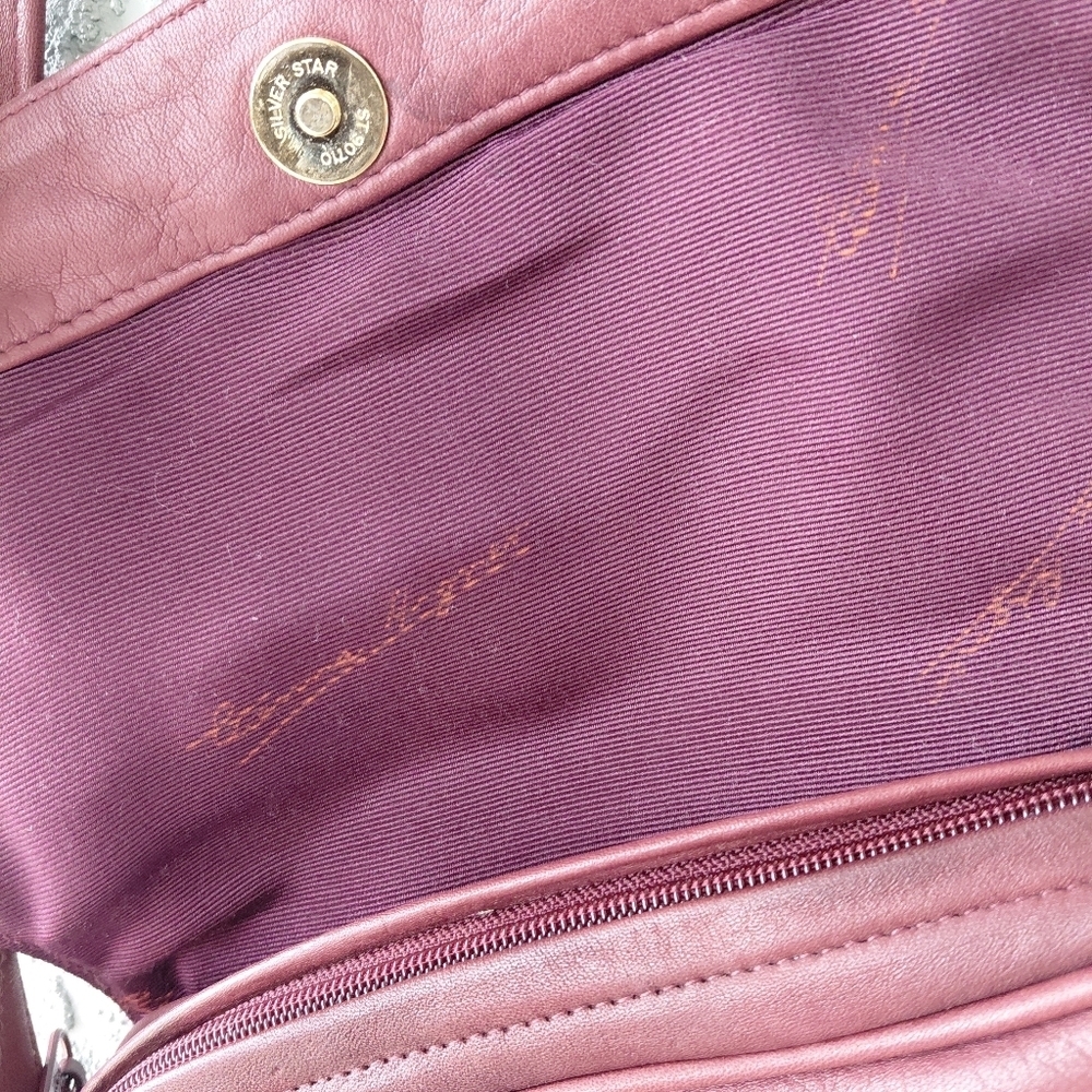 Vintage Etienne Aigner Elegant Burgundy Shoulder Bag - Picture 9 of 9